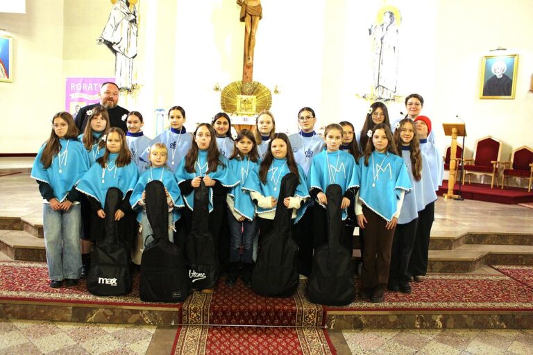 Przyjęcie dziewczynek do&nbsp;DSM